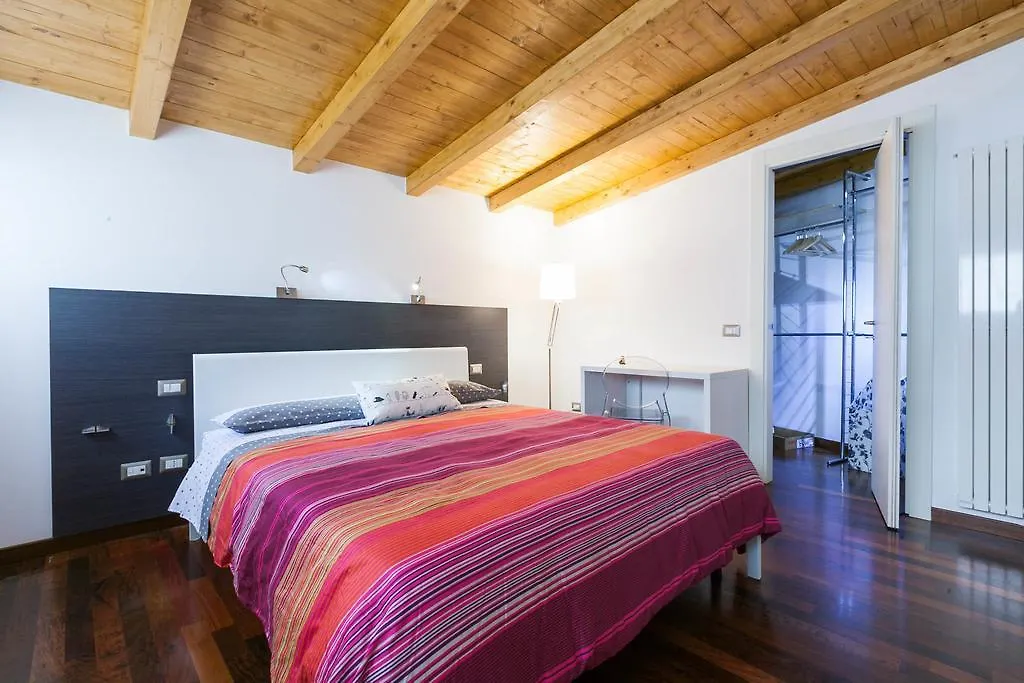 Semplicemente Casa Apartment Milan Italy